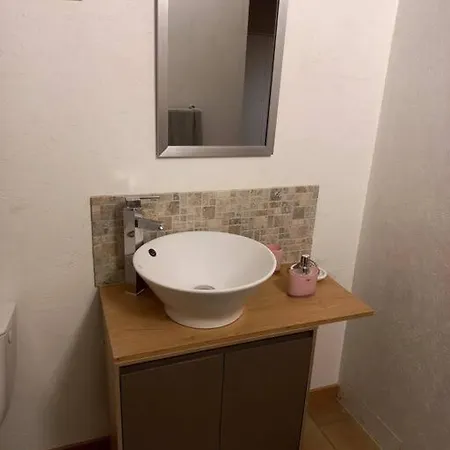 Vue Imprenable Sur Montagne Apartment *