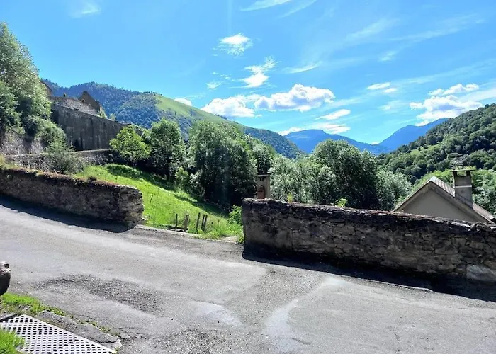 Vue Imprenable Sur Montagne *